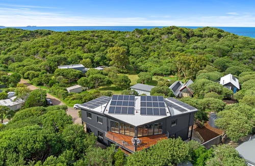 Sandy Point Apartment | Sandy Point Beach Escape