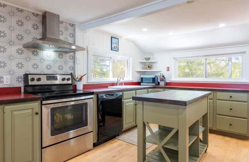 Stockton Springs House | Sandy Point Cottage S