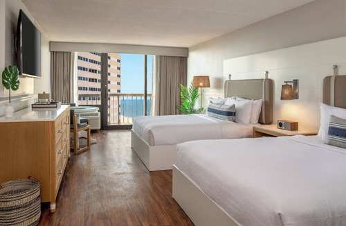 North Ocean City Hotel | Sandy Retreat - Ocean View Room with Direct Beach Access