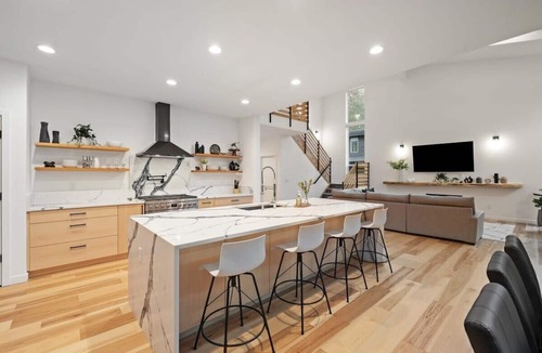 Brightwood House | Sandy River Group Getaway