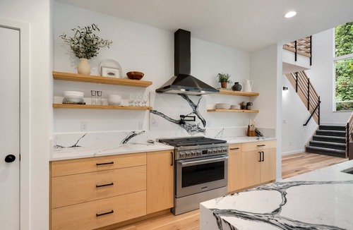 Mount Hood Village House | Sandy River Group Getaway 4