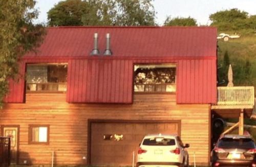 Harwood House | Sandy Shore Cottages Luxury Resort on Rice Lake