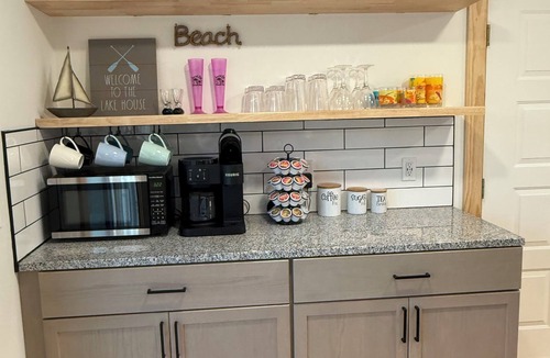 Lake Erie Beach House | Sandy Shore House - 3 bedroom, 2.5 bath home