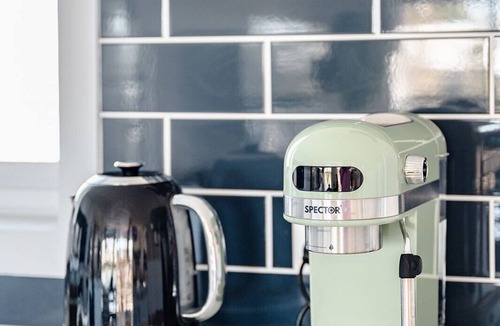 Inverloch House | Sandy Shores