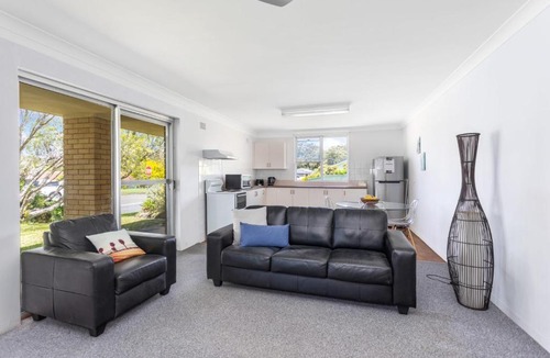 Mollymook Beach House | Sandy Shores