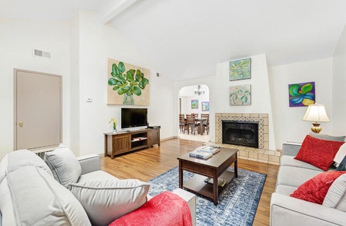 La Selva Beach House | Sandy Sojourn