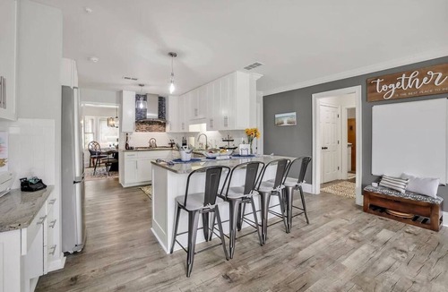 Sandy Springs House | Sandy Springs Retreat