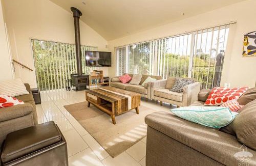 Sandy Point House | Sandy Star