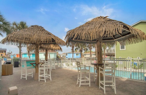 Port Aransas Condo | Sandy Starfish by Silver Sands Vacation Rentals