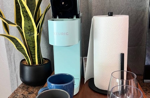 Kahaluu Bay House | Sandy Toes Getaway in Kona