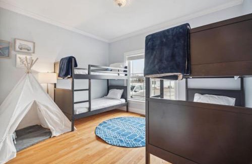 Seabrook House | Sandy Toes Ocean Views Steps to Beach Deck