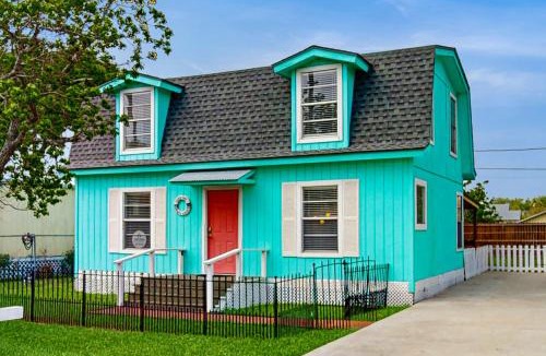 Fulton House | Sandy Toes