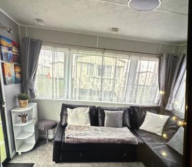 Saltcoats Resort | Sandylands caravan park