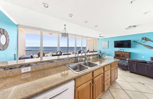 Gulf Shores Condo | SANIBEL 1106 - SUMMER IS ALMOST HERE,.LET'S GO TO THE BEACH! - BOOK NOW!