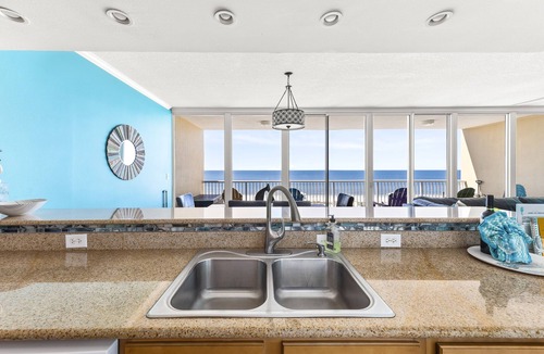 Gulf Shores Condo | SANIBEL 1106 - SUMMER IS ALMOST HERE,.LET'S GO TO THE BEACH! - BOOK NOW!