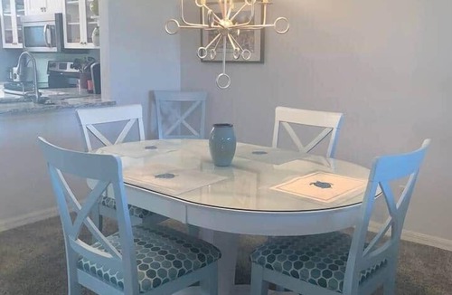 Sanibel Apartment | Sanibel:Pointe Santo E31 Where the Sun Meets the Sea!