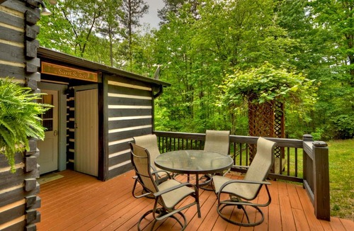 Copperhill House | Sans Souci- Friendly Retreat