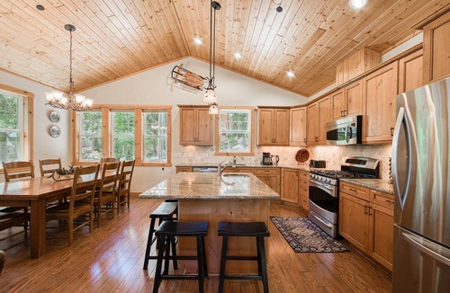 Homewood House | Sans Souci Terrace - West Shore - 4 BR - One block from Lake!