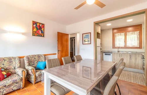 Llanca Apartment | Sant Carles 22 - sunny apartment with sea views