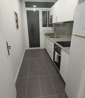 El Camp de l'Arpa del Clot Apartment | Sant Jordi Pisos - Dos de Maig