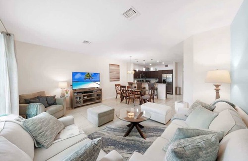 Santa Barbara Estates Condo | Santa Barbara Villa By Dream Vacation