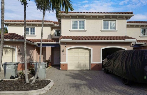Santa Barbara Estates Condo | Santa Barbara Villa By Dream Vacation