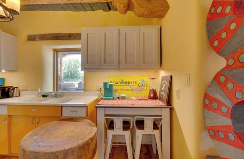 Santa Cruz House | Santa Cruz Home w/Mountain Views!
