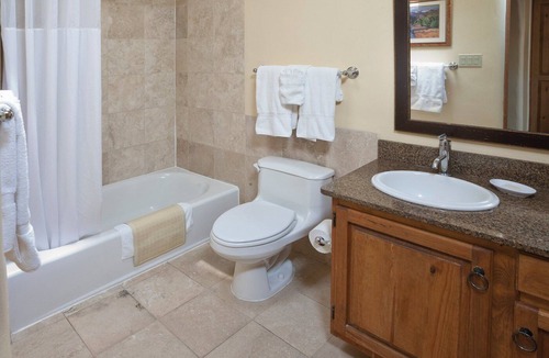 Downtown Santa Fe Resort | Santa Fe | Easy City Retreat | Pool + Downtown
