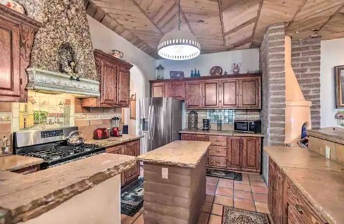 West Alameda House | Santa Fe's Hidden Gem
