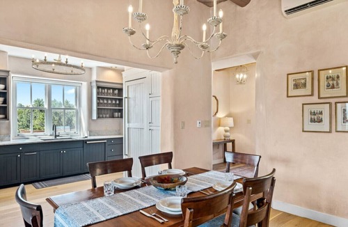 Tesuque Hills House | Santa Fe Santuario- Perfect Views, Kiva Fireplace
