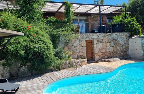 Santa Giulia House | SANTA-GIULIA & CHARMING VILLA & PRIVATE POOL