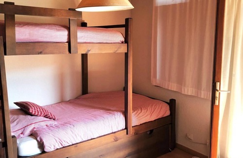 Sainte-Leocadie House | SANTA LEOCADIA IV - Two Bedroom House, Sleeps 5