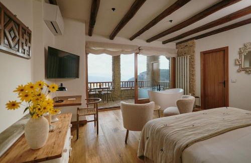 Rupit I Pruit Hotel | Santa Llúcia Rupit