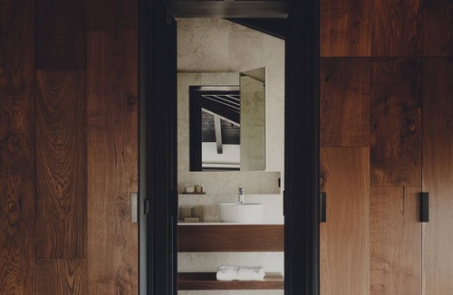 Briones Hotel | Santa María Briones