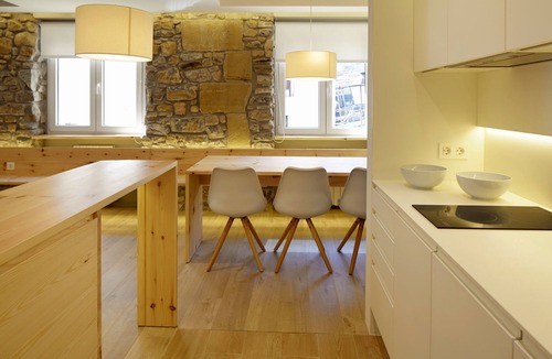 Old Town Apartment | Santa María by FeelFree Rentals
