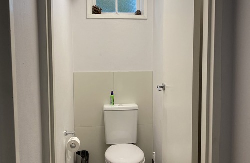 Carnegie Apartment | Santa Monica apartment