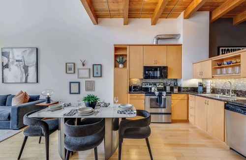 San Jose Condo | Santana Row Properties #9 - Silicon Valley Getaway: Escape the Ordinary!