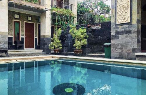 Downtown Kuta House | Santhi Graha Guest House
