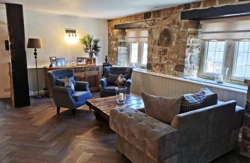 Alfreton Hotel | Santo's Higham Farm Hotel