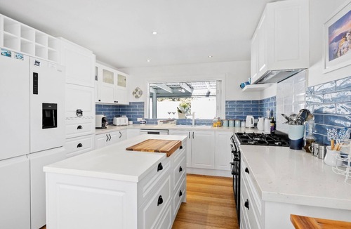 Safety Beach House | Santorini Beach House