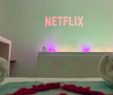 Castelnau-le-Lez Apartment | Santorini Evasion - Suite de Luxe