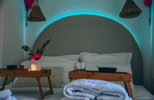 Castelnau-le-Lez Apartment | Santorini Evasion - Suite de Luxe