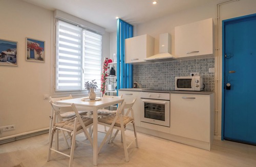 Sainte Marie - Saint Leon Apartment | Santorini getaway - Jacuzzi & Cocooning