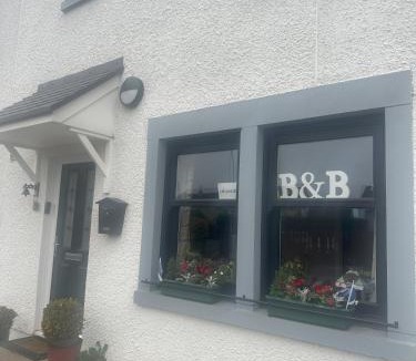 Dunfermline Bed & Breakfast | Saorsa House Culross