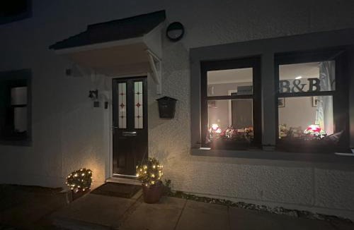 Dunfermline Bed & Breakfast | Saorsa House Culross