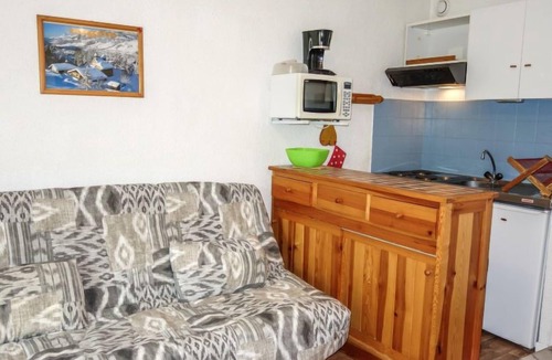 Demi-Quartier Apartment | Sapin B by Interhome