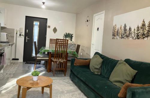 Le Raincy House | Sapins Hotel Le Raincy Maison 5 pers