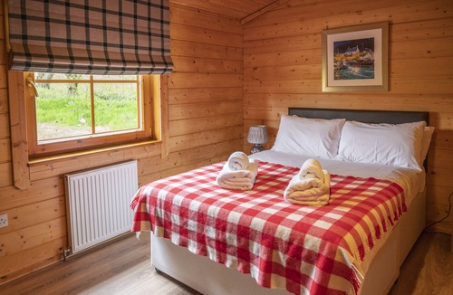 Old Deer Hotel | Saplinbrae Hotel and Lodges