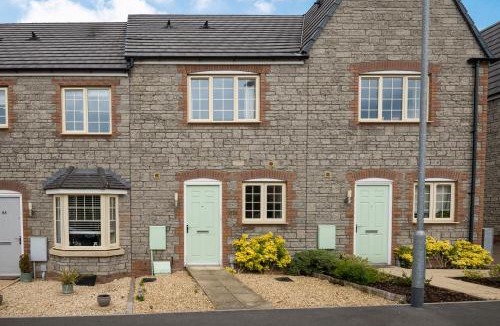 Wells House | Saplings