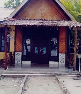 Saprokren House | "Saporkren Village - Raja Ampat"